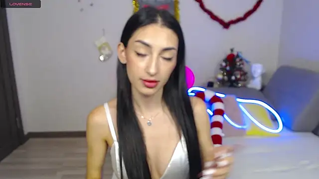 Snapshot of Lina_Robbins chatting on January 6, 4:36 am Lina Robbins online show from January 6, 4:36 am