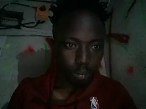 Snapshot of Cedric254 chatting on December 2, 4:53 am Cedric254 online show from December 2, 4:53 am