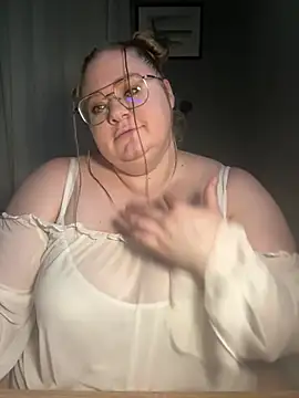 Snapshot of Chloe_WS chatting on March 4, 2:17 am Chloe WS online show from March 4, 2:17 am