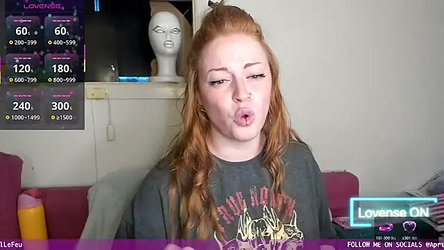 aaprill online show from December 2, 9:25 am