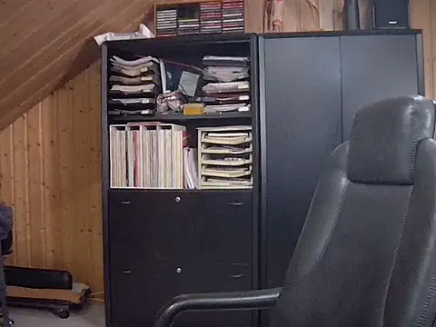 Snapshot of biggandybig chatting on October 26, 10:47 pm biggandybig online show from October 26, 10:47 pm