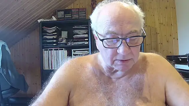 biggandybig online show from February 9, 9:57 am