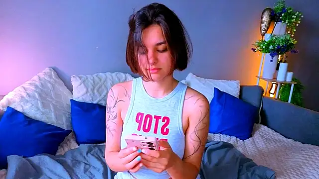 Celine Dionn online show from August 7, 11:01 am