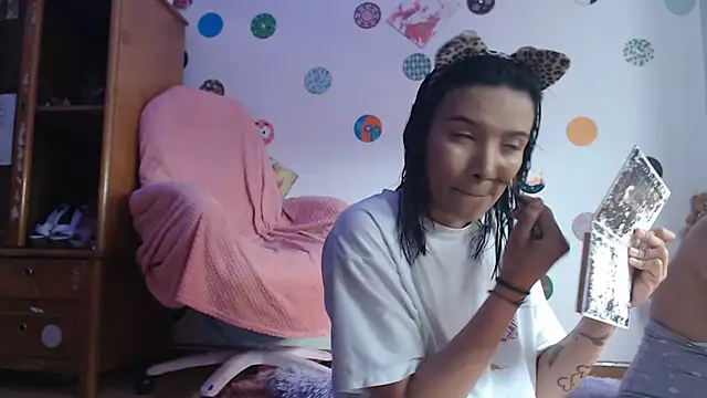 Snapshot of Yaumiko chatting on March 6, 12:41 pm Yaumiko online show from March 6, 12:41 pm