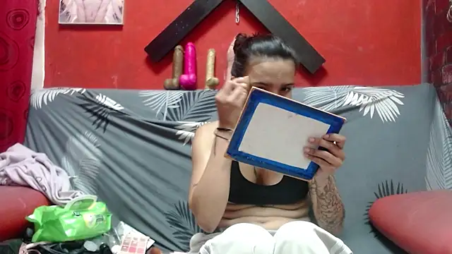 Yaumiko online show from November 8, 12:05 pm