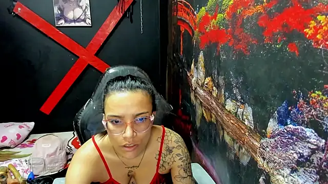 Yaumiko online show from December 16, 1:49 pm