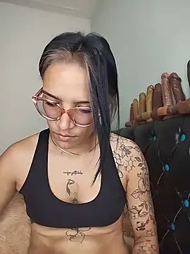 Yaumiko online show from May 26, 11:50 am