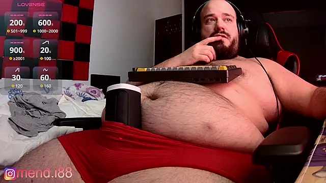 menditeta1 online show from March 4, 6:26 am