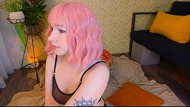 EmmyAmbros online show from November 2, 12:02 am