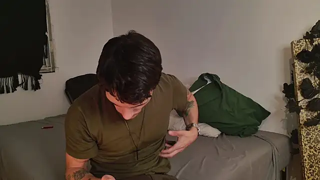 JackDesFeux online show from November 19, 6:57 am