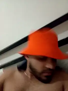 Snapshot of luismanuel_1998 chatting on November 29, 3:31 am luismanuel 1998 online show from November 29, 3:31 am