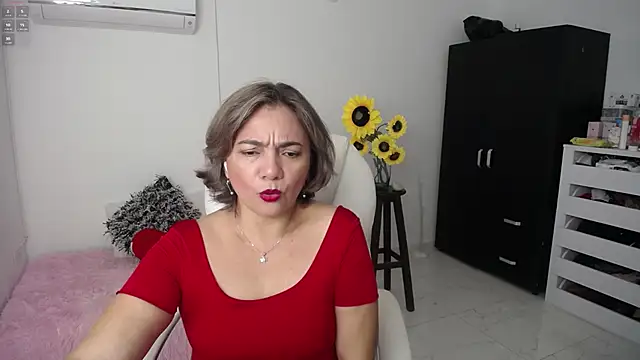 ana milf online show from February 15, 11:39 am