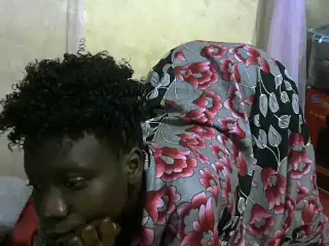 sexy butty  online show from December 30, 8:58 pm