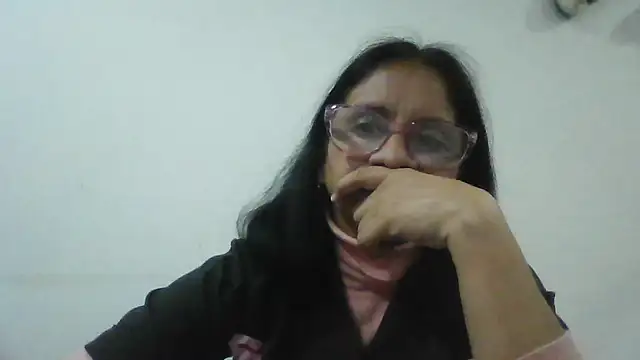 titssmall123 online show from February 21, 11:50 pm