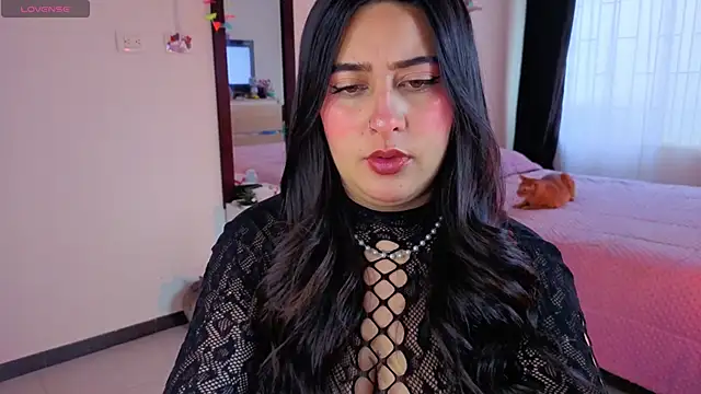 serenna se online show from May 22, 8:47 pm