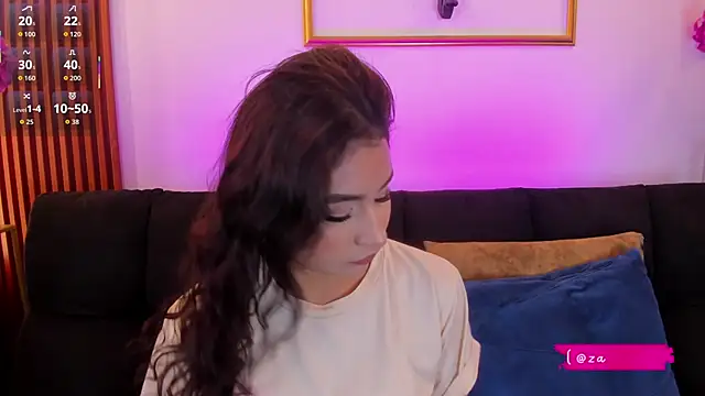 Zayda 1 online show from February 6, 8:23 pm