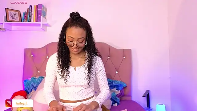 Heily Fox online show from February 28, 6:10 am