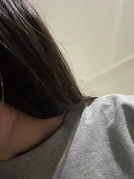 Snapshot of Yulia_sx chatting on January 11, 1:37 am Yulia sx online show from January 11, 1:37 am