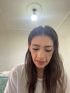 Snapshot of Yulia_sx chatting on January 19, 9:45 pm Yulia sx online show from January 19, 9:45 pm