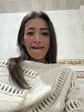 Snapshot of Yulia_sx chatting on March 6, 11:53 pm Yulia sx online show from March 6, 11:53 pm