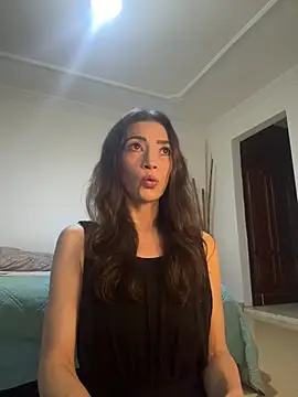 Snapshot of Yulia_sx chatting on March 12, 11:12 pm Yulia sx online show from March 12, 11:12 pm