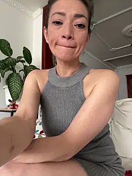 Yulia sx online show from December 14, 7:51 pm