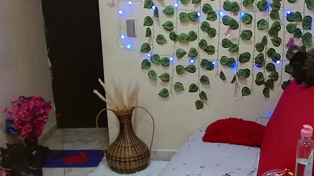 Latin Mature975 online show from February 9, 7:38 am