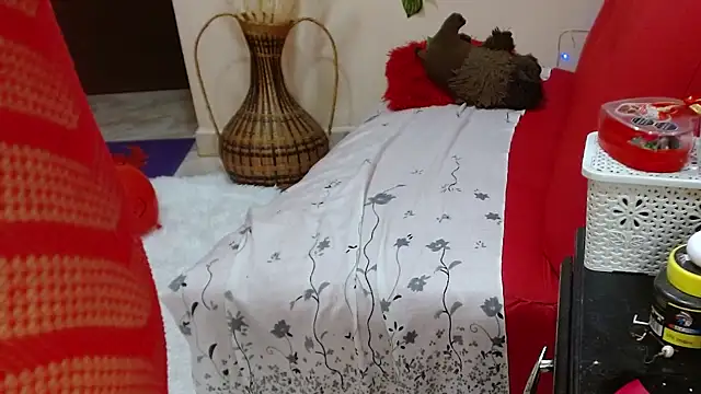 Latin Mature975 online show from February 16, 10:32 am