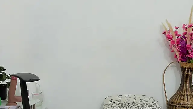 Latin Mature975 online show from October 9, 7:39 am