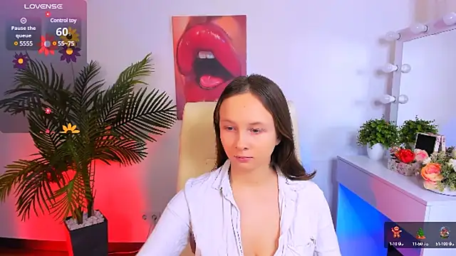 Snapshot of Ketrin_n_ chatting on February 7, 6:35 am Ketrin n  online show from February 7, 6:35 am