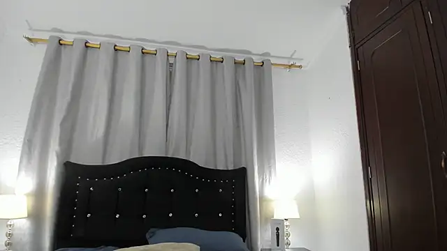 Snapshot of Greta_smith chatting on December 15, 10:47 pm Greta smith online show from December 15, 10:47 pm