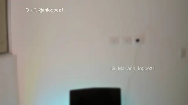 Snapshot of mariana_lopez1 chatting on January 13, 1:45 am mariana lopez1 online show from January 13, 1:45 am