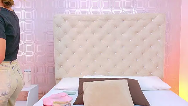 Sara Desire online show from February 28, 12:28 pm