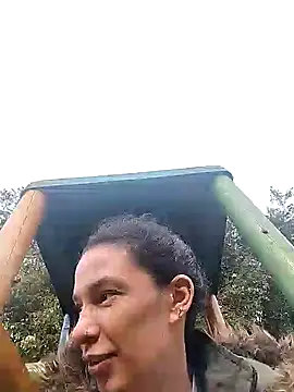 Snapshot of rebekka_simpson chatting on December 12, 8:43 pm rebekka simpson online show from December 12, 8:43 pm