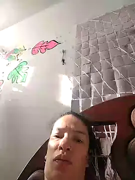 Snapshot of rebekka_simpson chatting on December 13, 1:12 pm rebekka simpson online show from December 13, 1:12 pm