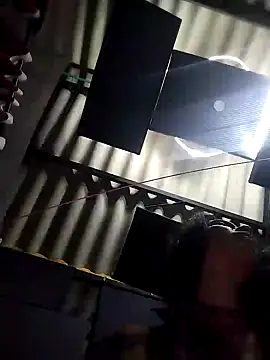 Snapshot of rebekka_simpson chatting on January 10, 1:21 am rebekka simpson online show from January 10, 1:21 am