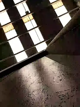 rebekka simpson online show from November 20, 12:38 pm