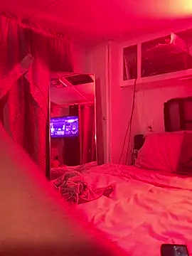 allissonw13 online show from February 16, 11:38 am