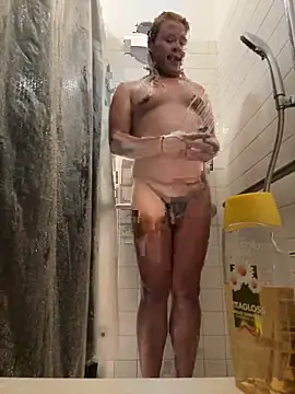 allissonw13 online show from October 26, 8:31 am