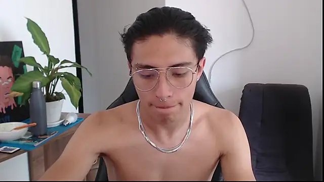 Snapshot of jay_dimarco2 chatting on January 11, 7:41 pm jay dimarco2 online show from January 11, 7:41 pm