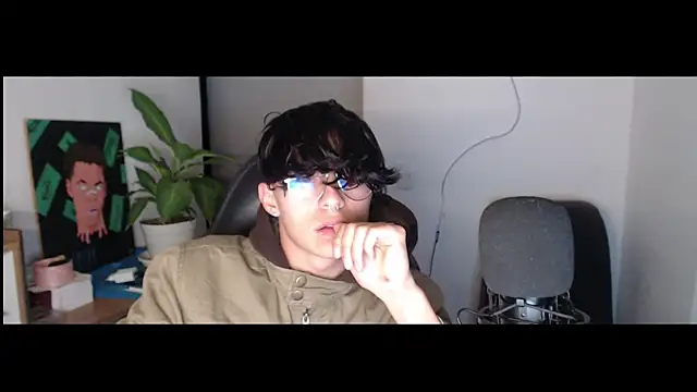 Snapshot of jay_dimarco2 chatting on February 24, 6:33 am jay dimarco2 online show from February 24, 6:33 am