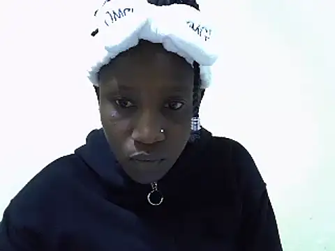 Snapshot of Spicey_diana chatting on January 18, 6:21 pm Spicey diana online show from January 18, 6:21 pm