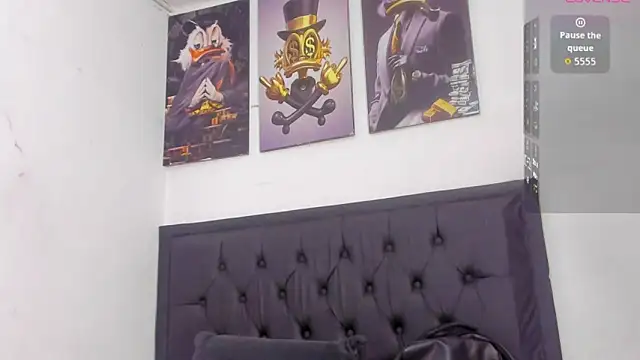 Snapshot of kriixtybrown chatting on September 10, 7:36 pm kriixtybrown online show from September 10, 7:36 pm