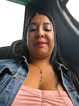 Bella keny online show from March 4, 7:43 pm