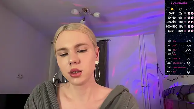 DanielPaige  online show from January 17, 9:28 pm