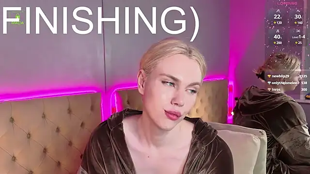 DanielPaige  online show from January 22, 4:02 pm