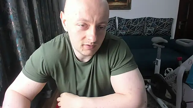 xxxWildxThoughtsxxx online show from February 21, 1:55 am