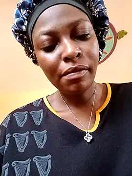 Snapshot of Midnight_Clique_ chatting on December 6, 10:38 am Midnight Clique online show from December 6, 10:38 am