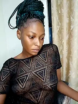 Snapshot of Midnight_Clique_ chatting on January 10, 2:35 am Midnight Clique online show from January 10, 2:35 am