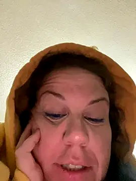 velvetta  online show from October 11, 7:18 am